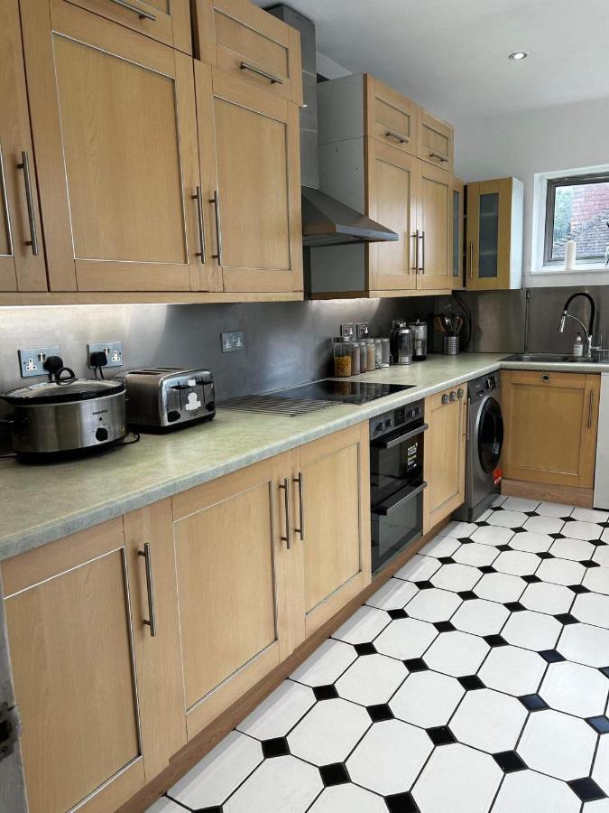 Hotel Don'T Wake Me Up. South London. Sleeps 6 Exterior foto